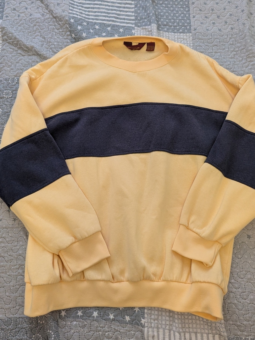 Vintage yellow and navy color-blocked crewneck sweatshirt from George Richards